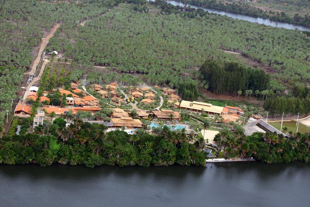 ברייריניאס Porto Preguicas Resort מראה חיצוני תמונה Aerial view of the resort